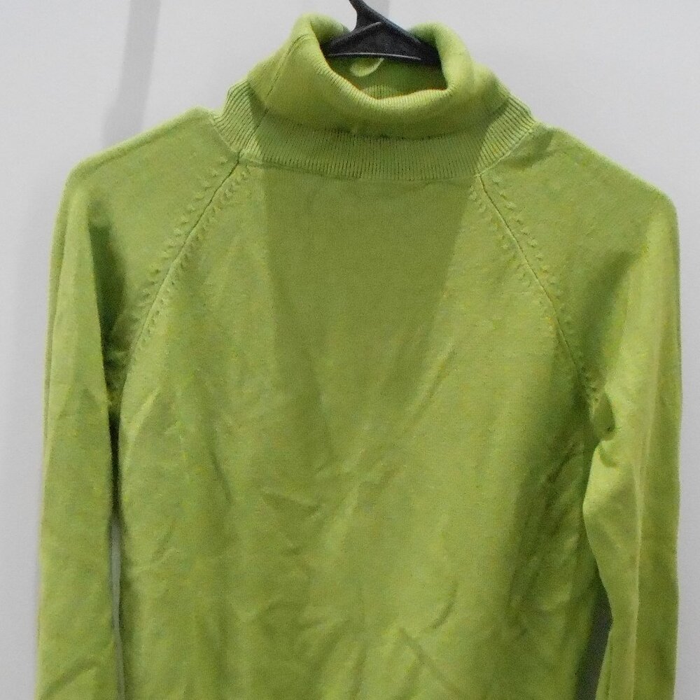Women's Sage Green Soft Turtleneck Sweater Ribbed Neck Waist Cuffs Size-Large